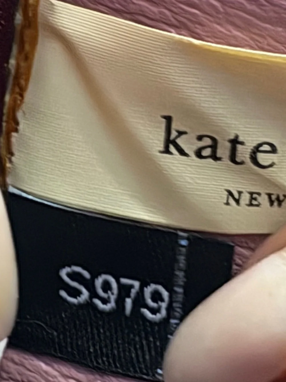 Kate Spade New York Hayes Street Bow Crossbody Wallet-On-Chain Pink